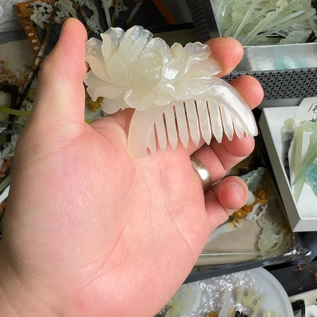 蛇纹石玉未镶嵌发饰