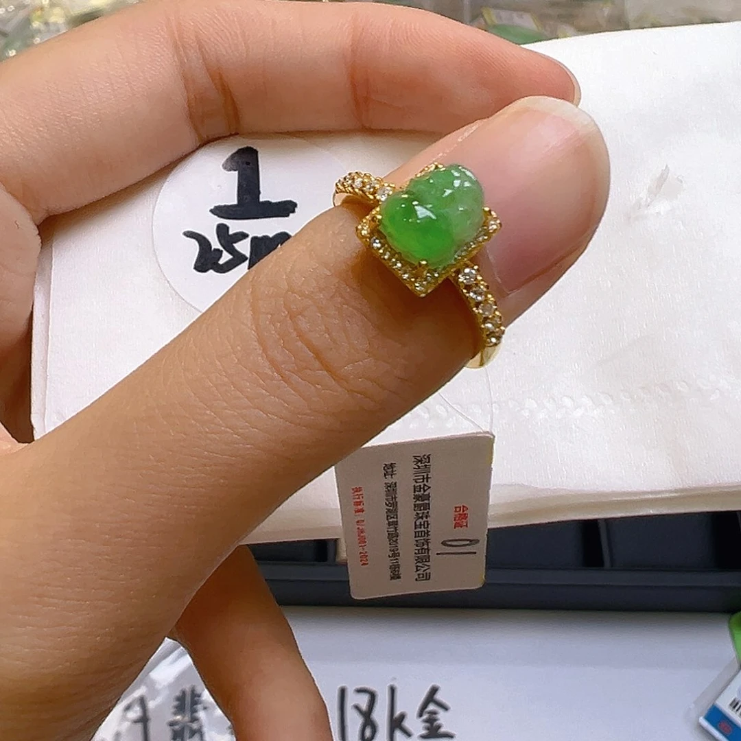 翡翠戒指银S925镶嵌翡翠