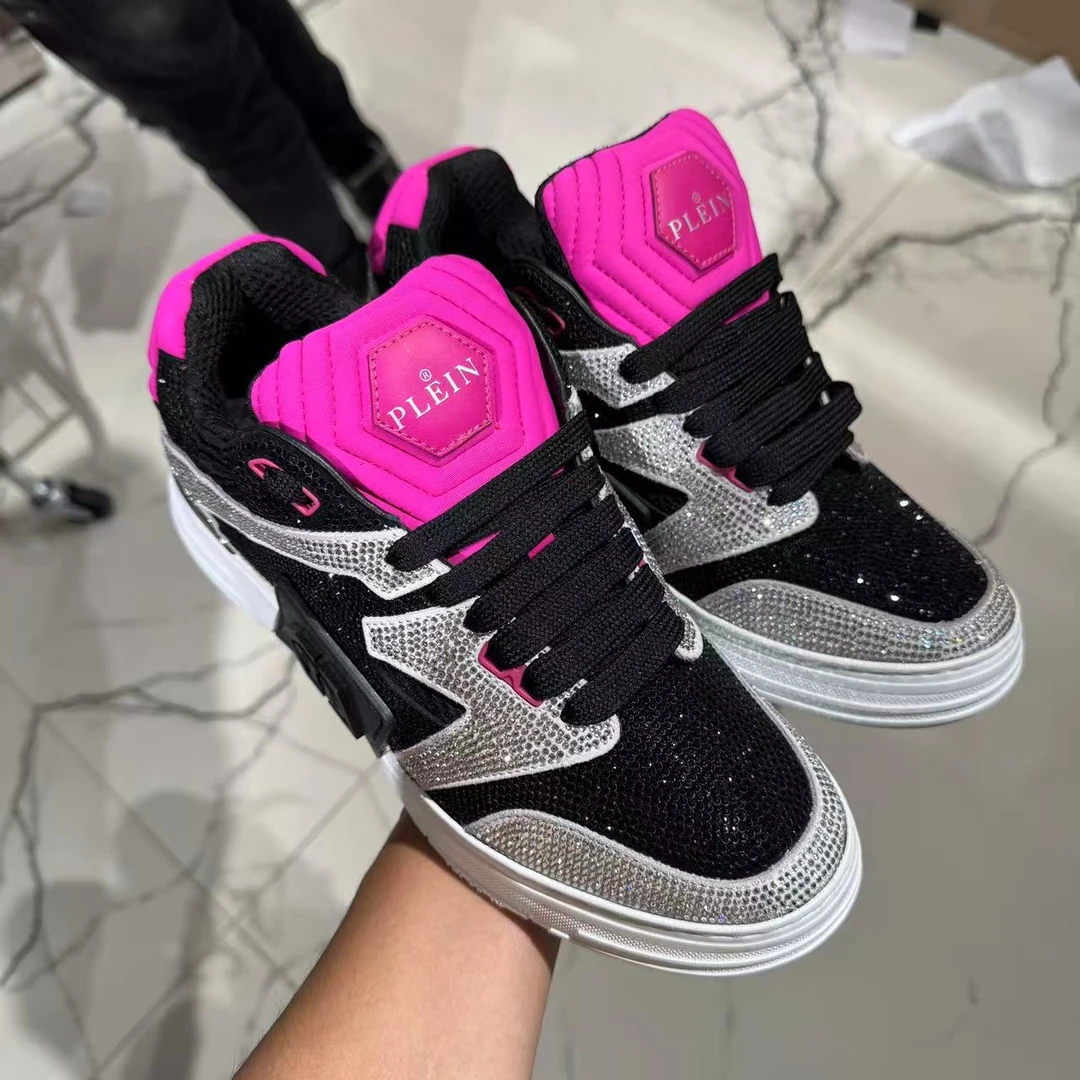 【CC在欧洲】PP特卖会 满钻板鞋