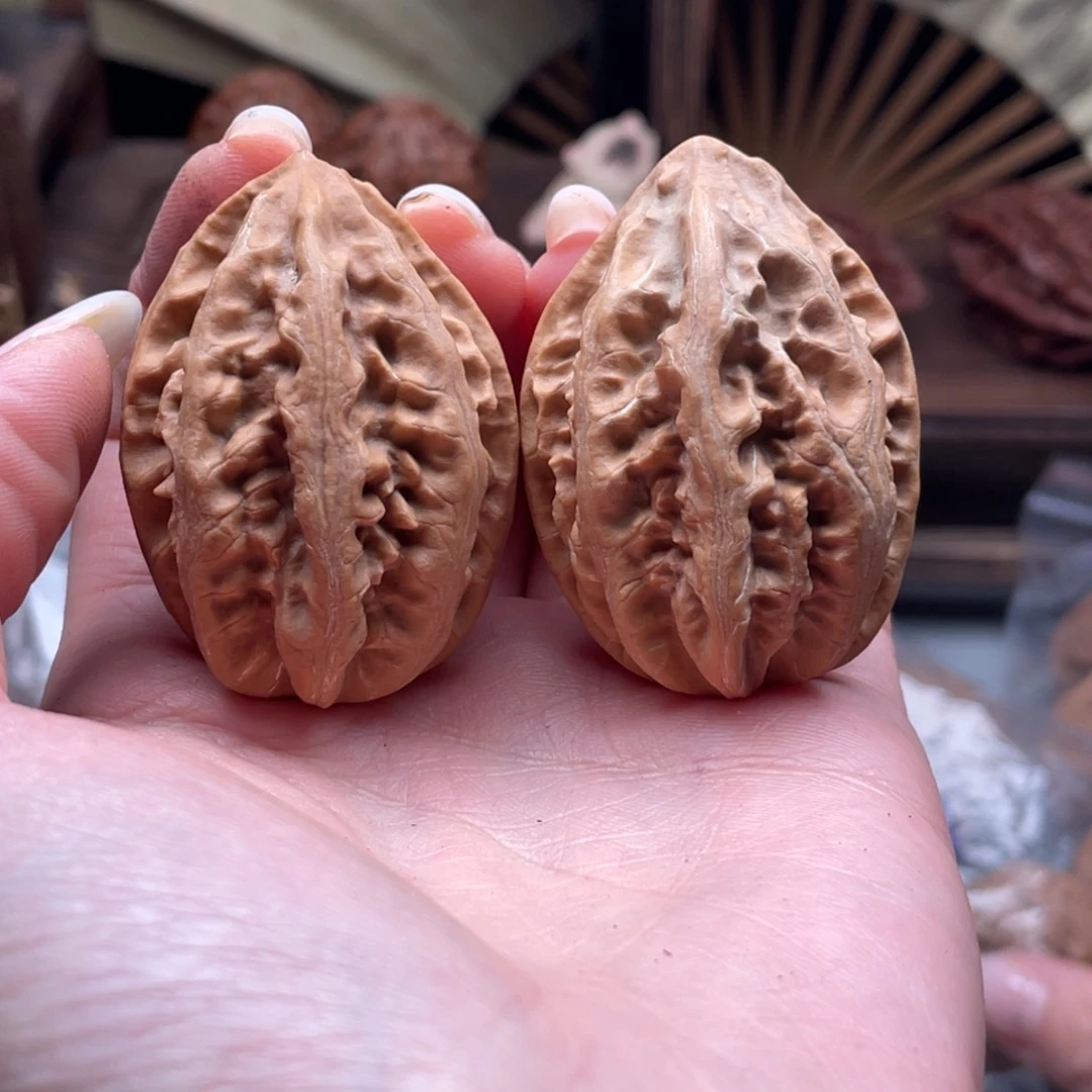 文玩核桃把件楸刀鱼34