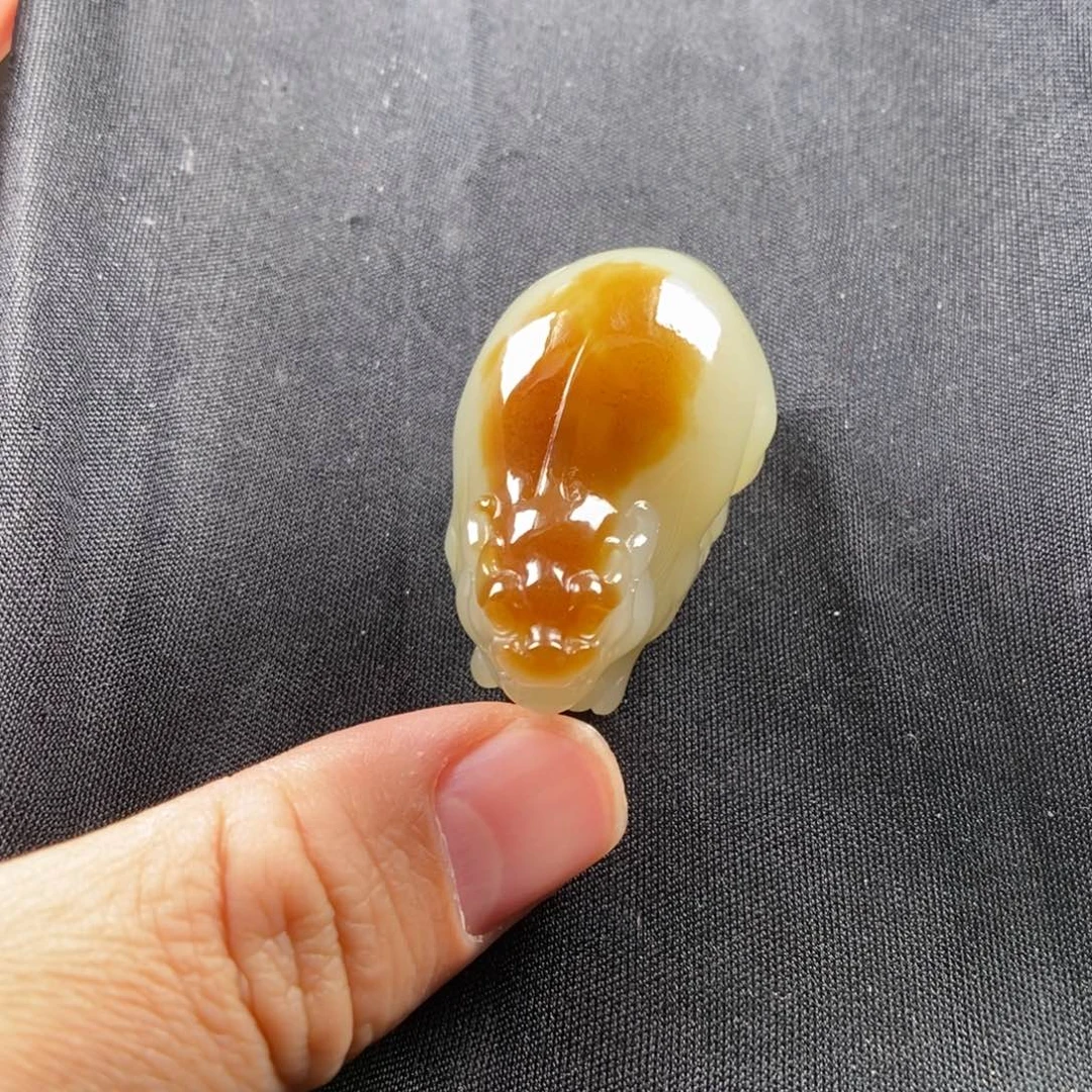 和田玉（糖玉）未镶嵌颈饰