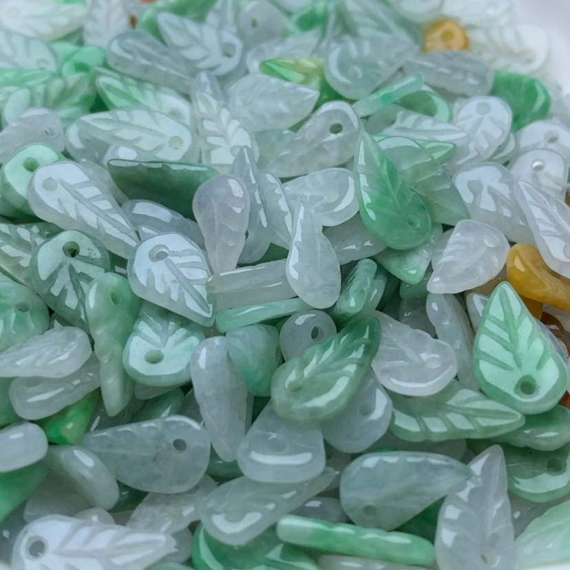 【闪购商品】翡翠手链未镶嵌冰三彩树叶30颗