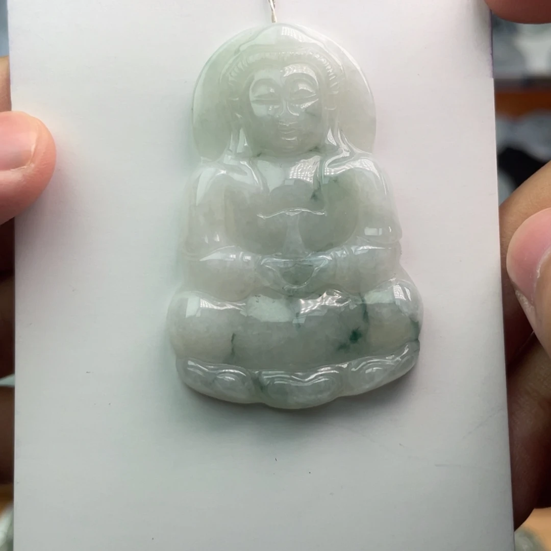 翡翠未镶嵌颈饰观音