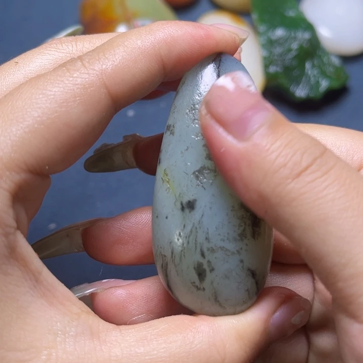 未镶嵌和田玉珠宝奇石