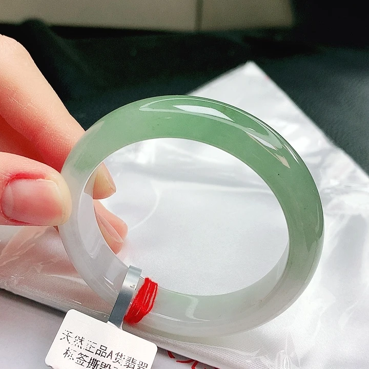 翡翠未镶嵌手镯缅甸天然A货翡翠