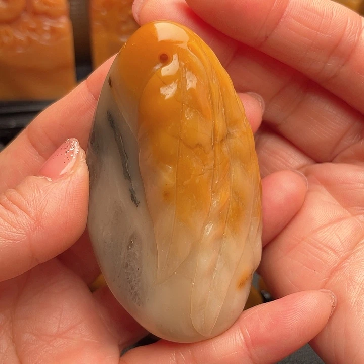 田黄石藏*昌化石把件挂件