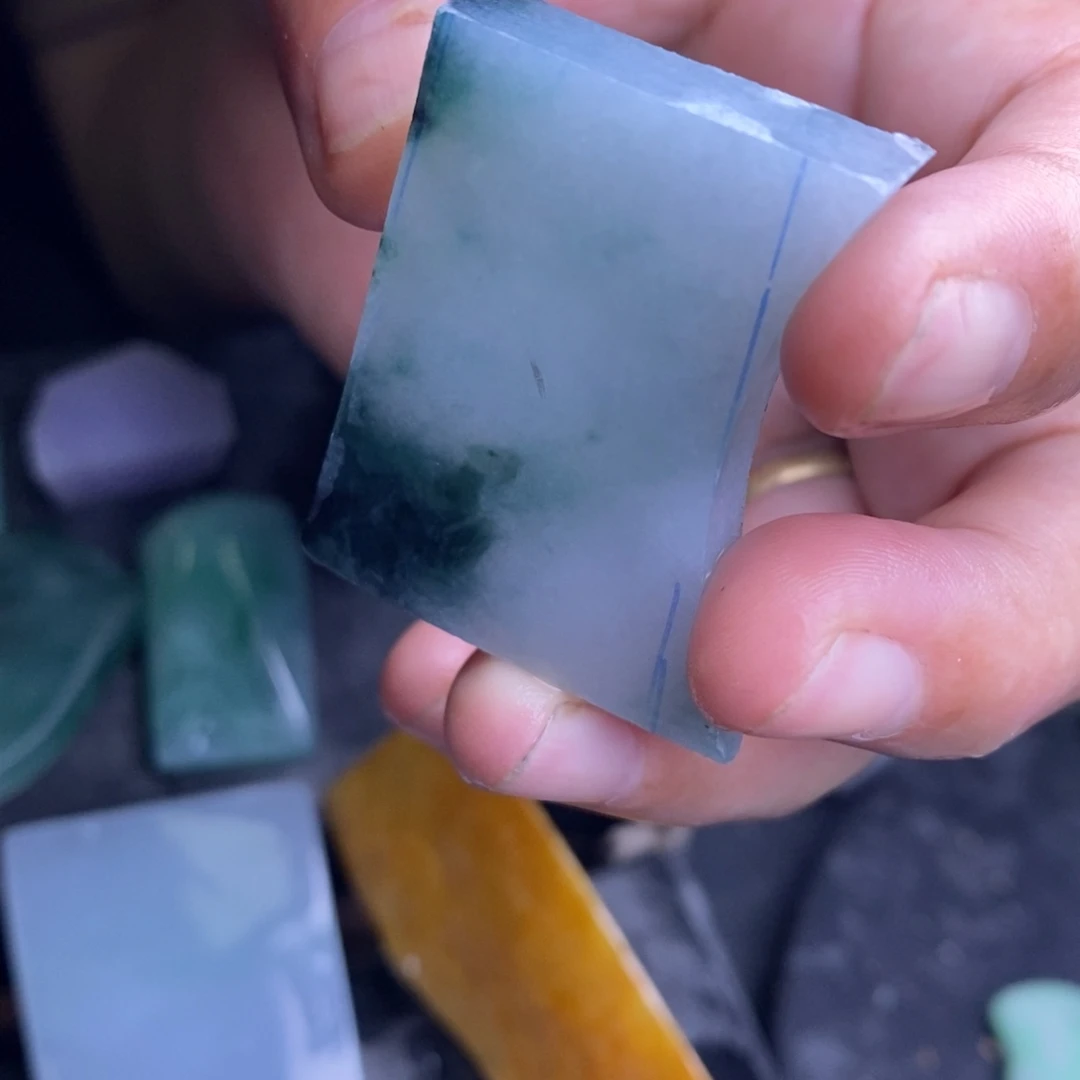 定制翡翠未镶嵌