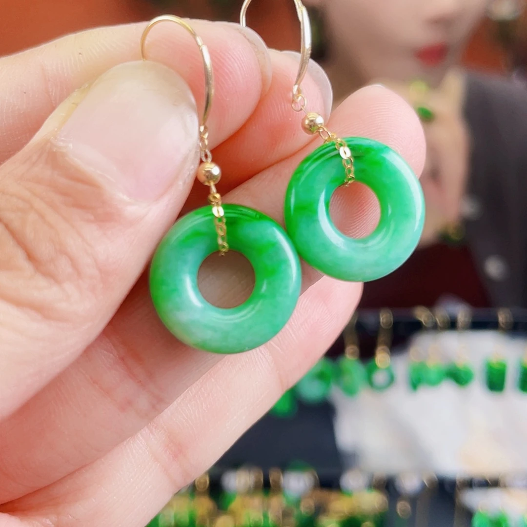 翡翠18K金镶嵌耳饰