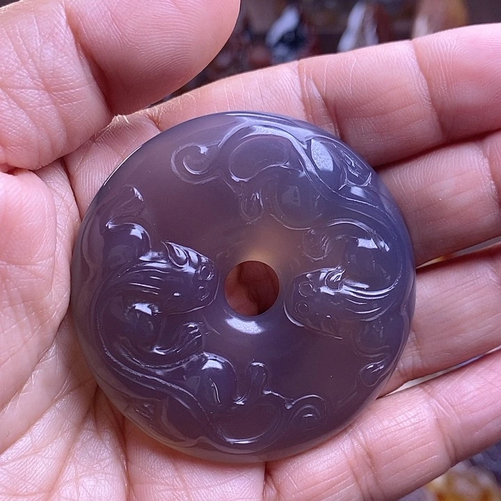 玛瑙/玉髓颈饰未镶嵌牵****生