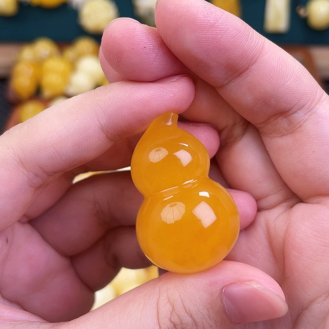 蜜蜡未镶嵌毛衣链蜜蜡