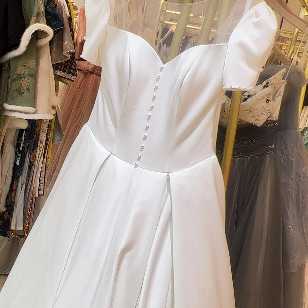 婚纱礼服二手，影楼用