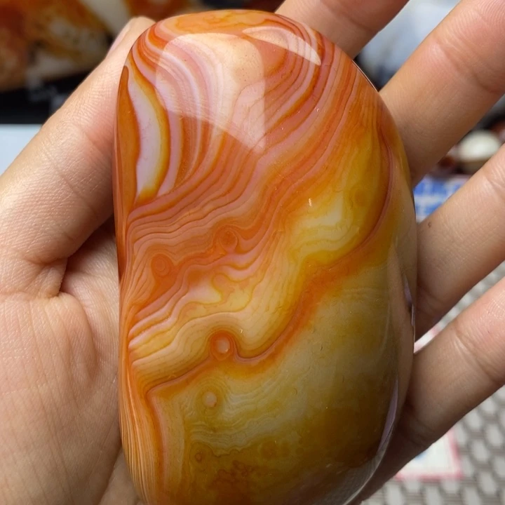 M***N玛瑙/玉髓未镶嵌原石打孔不退不换