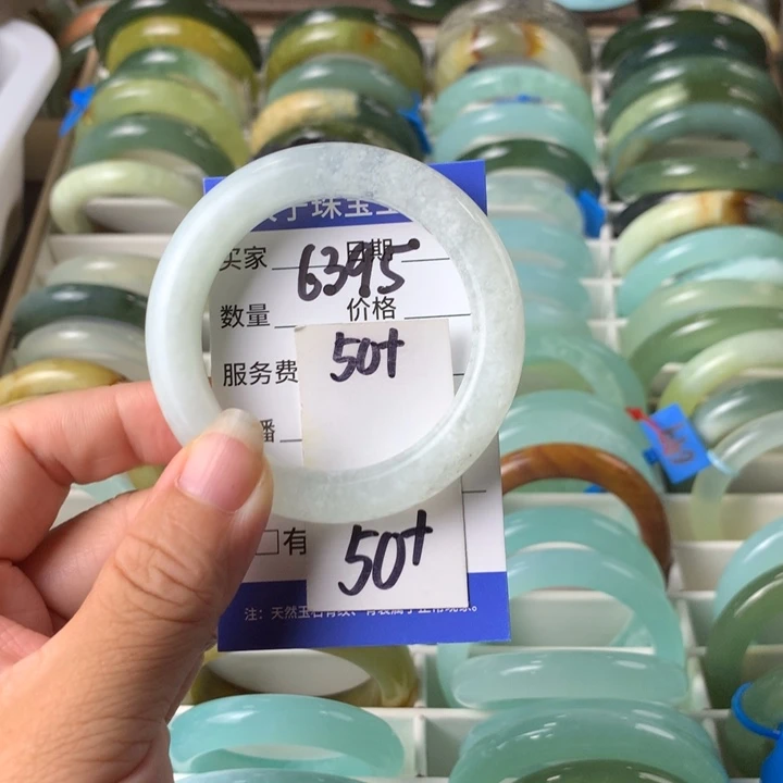 未镶嵌蛇纹石玉手镯6395
