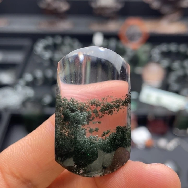 水晶未镶嵌颈饰绿幽灵无事牌定制