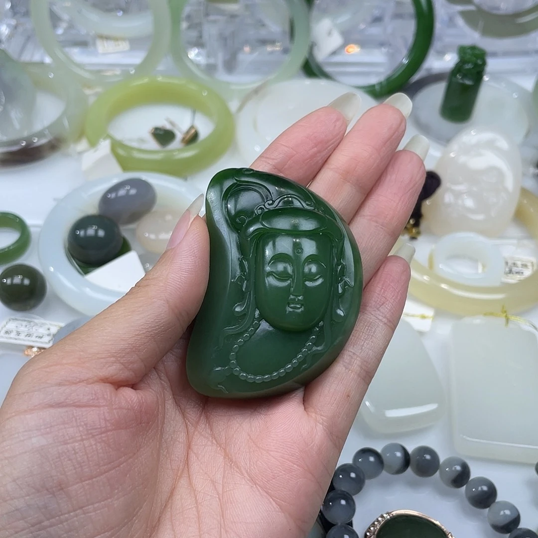 痞***子和田玉（碧玉）未镶嵌挂件