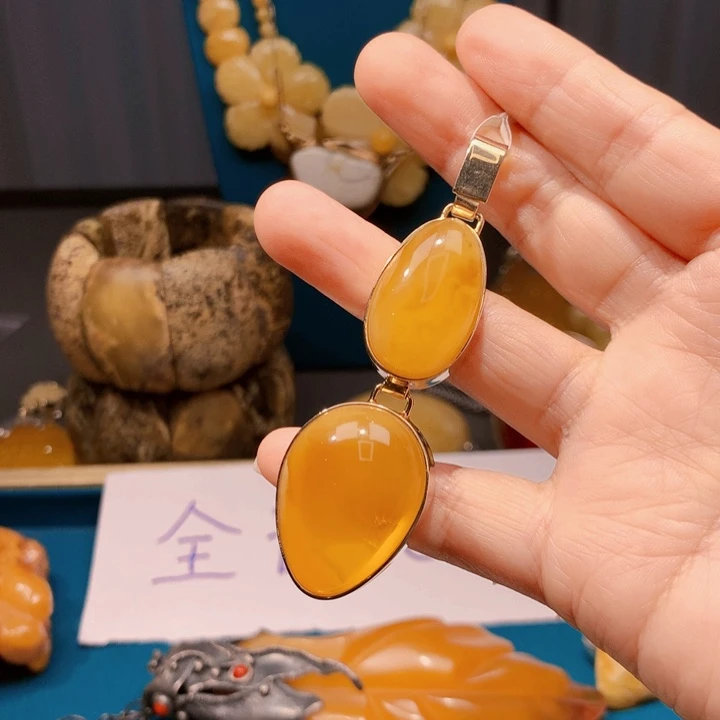 琥珀颈饰未镶嵌波兰设计款琥珀蜜蜡