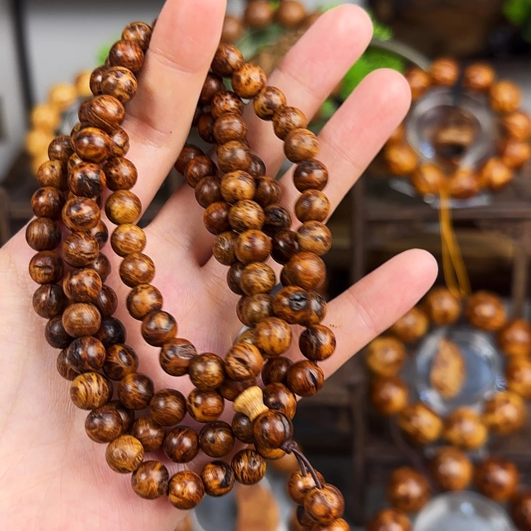 冷***月无事牌柏木 太行崖柏0.8x108陈化变异瘤瑕