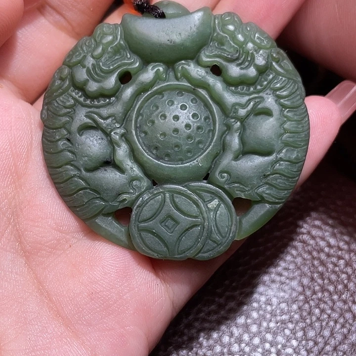 心***神颈饰未镶嵌和田玉