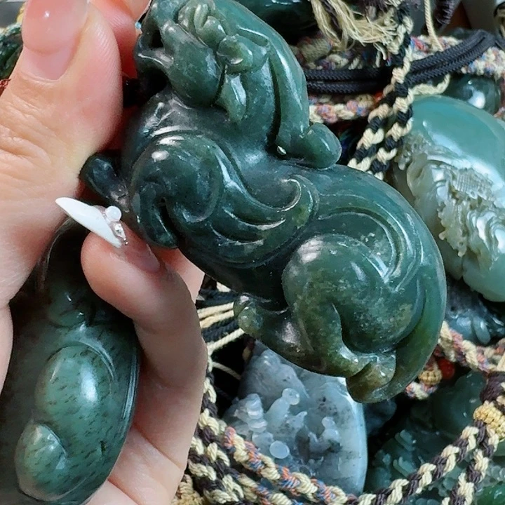 和田玉把件未镶嵌