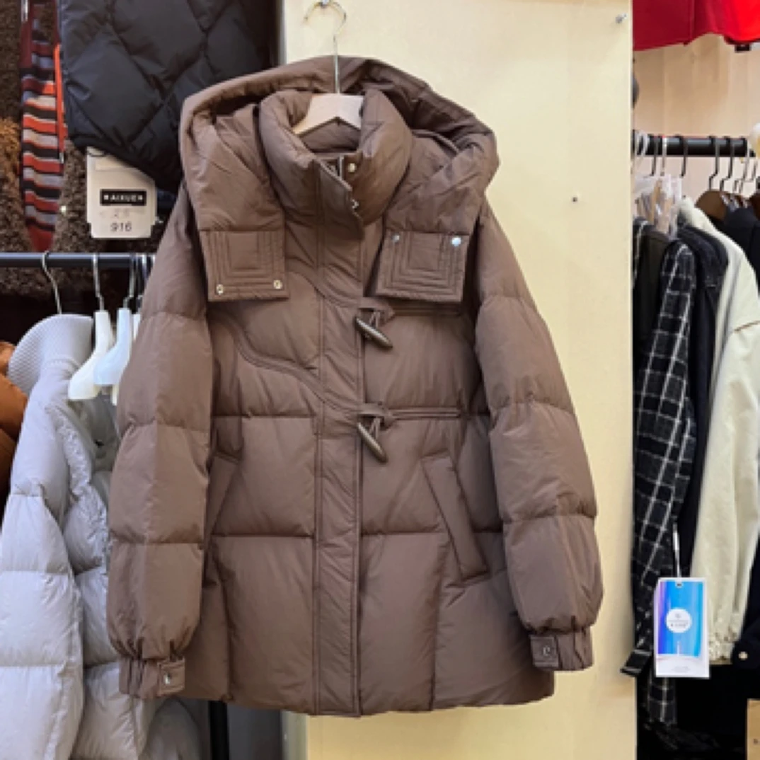 冬季连帽加厚设计师牛角扣中长款休闲风保暖外套