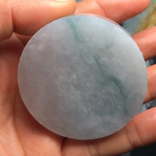 翡翠未镶嵌颈饰裸石