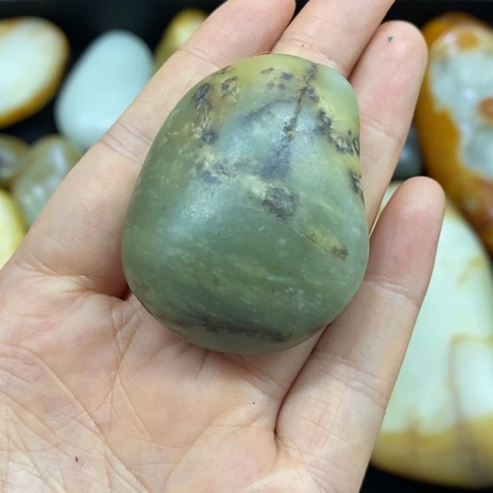 未镶嵌和田玉（糖玉）挂件