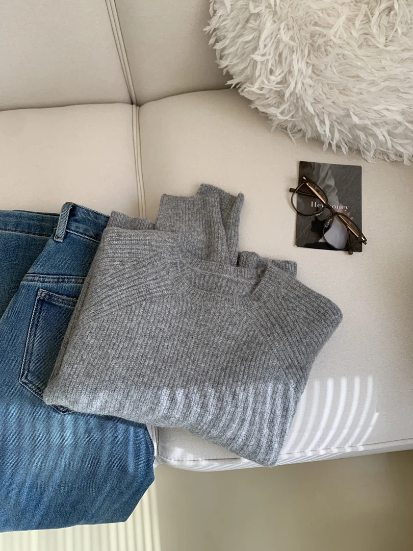 【灰调甜梦】秋冬韩版圆领百搭显瘦纯色时尚百搭糯米毛衣