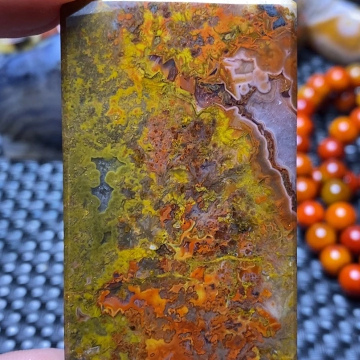 玛瑙/玉髓颈饰未镶嵌