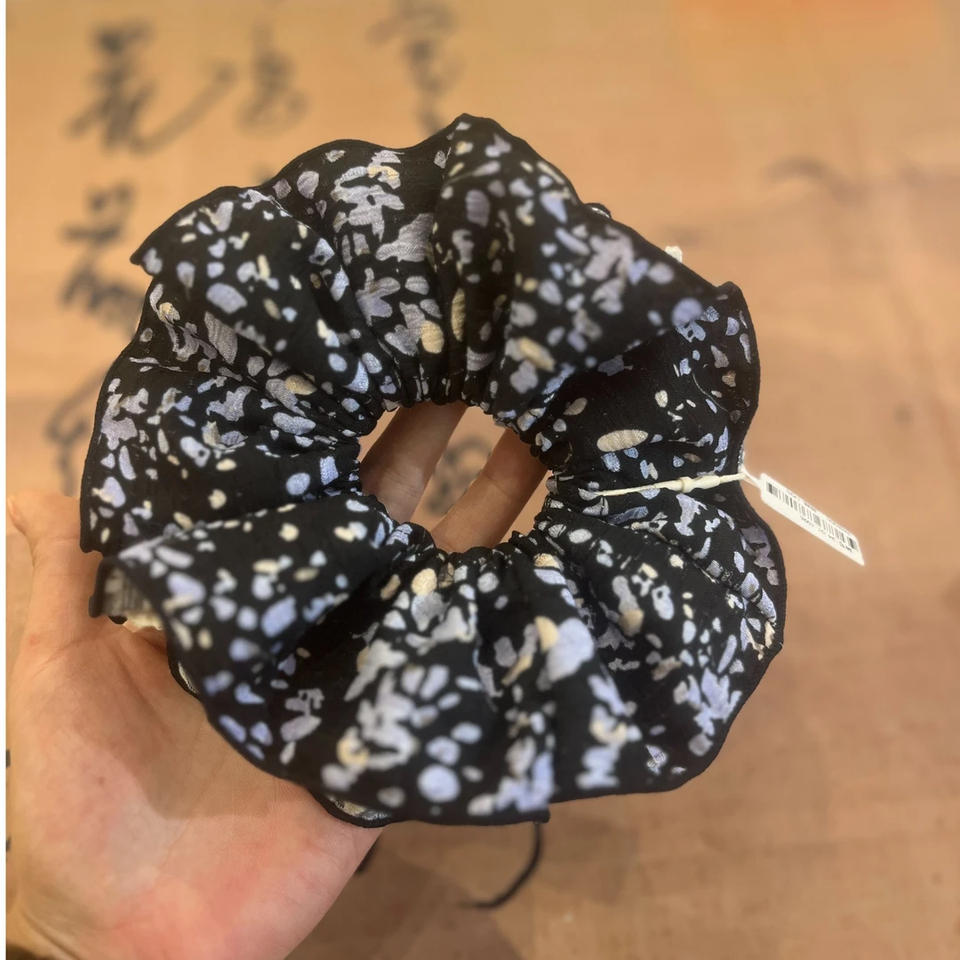 简约小碎花肠圈 四层布艺 发饰新款 清新大方头饰发圈 慵懒感优雅