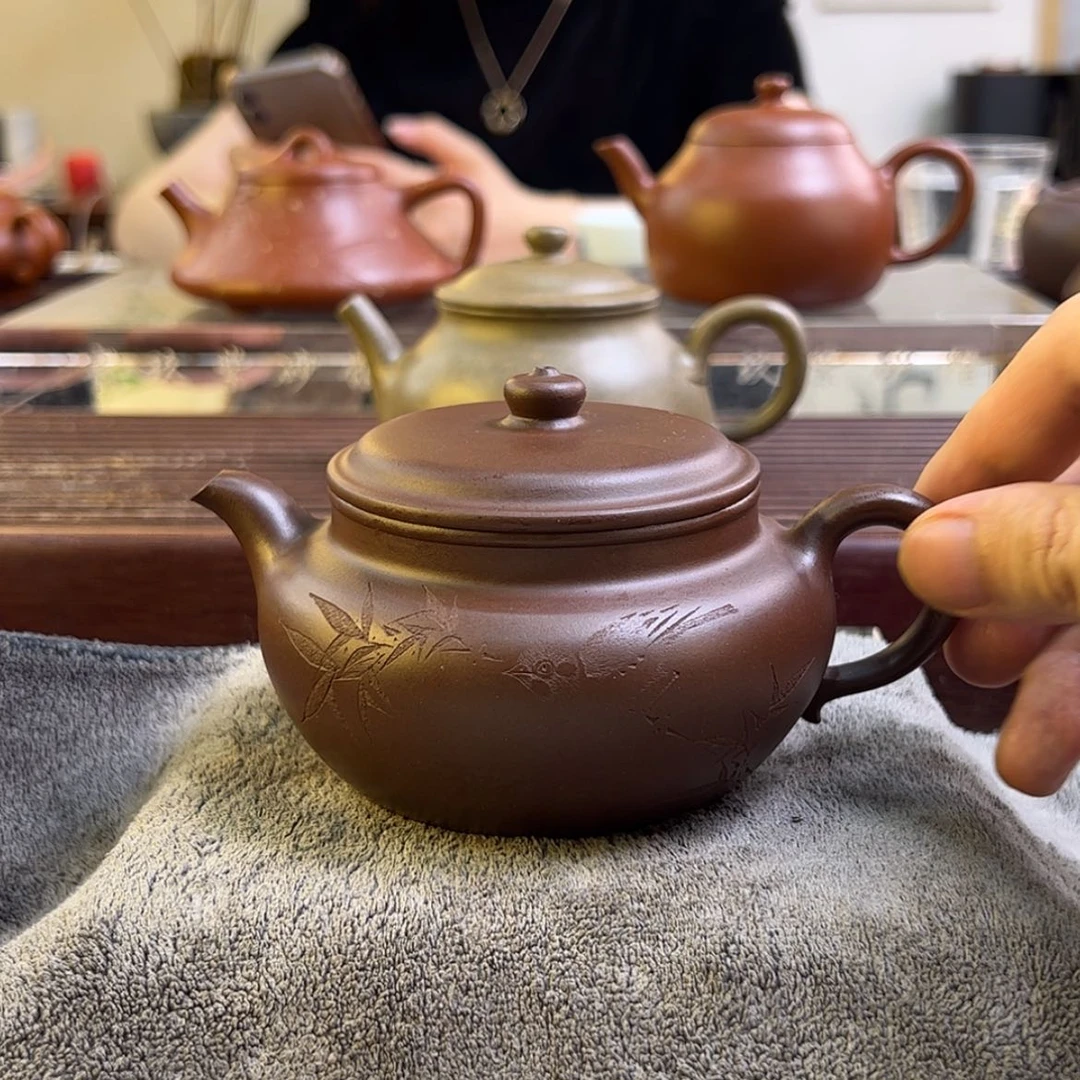 【闪购商品】茶壶紫砂树*666666666