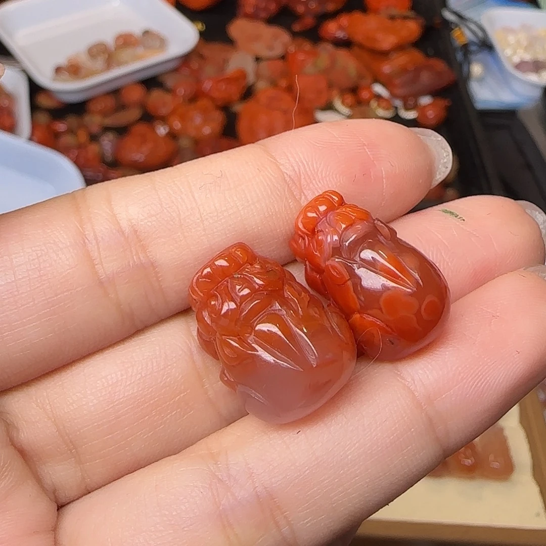 呵***呵吊坠(不含链)未镶嵌南红玛瑙