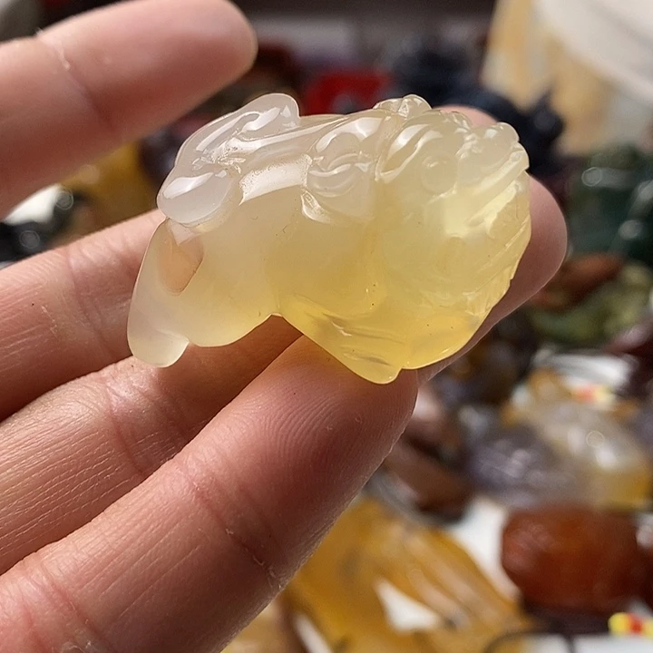 未镶嵌颈饰玛瑙/玉髓