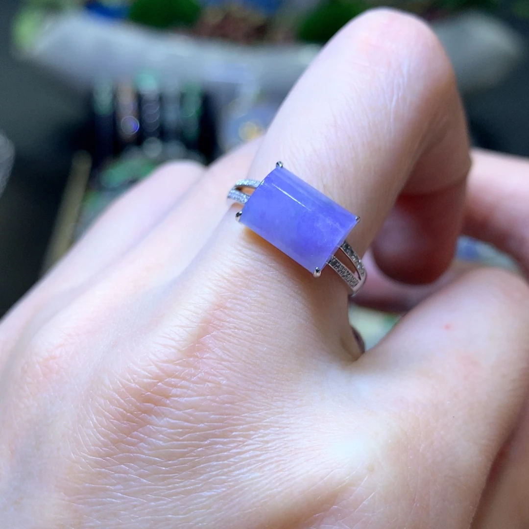 【闪购商品】翡翠颈饰18K金镶嵌翡翠吊坠项链