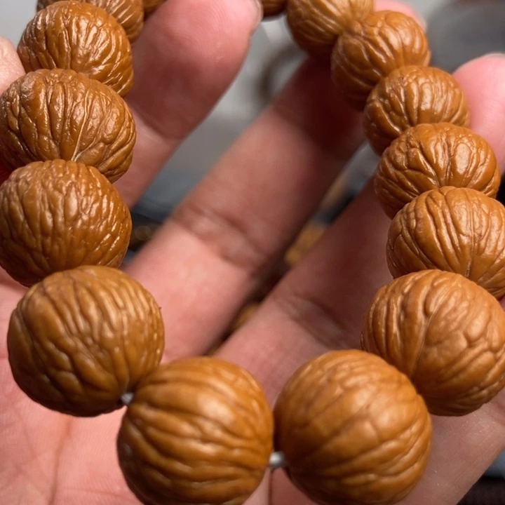 猴头核桃吊坠今天