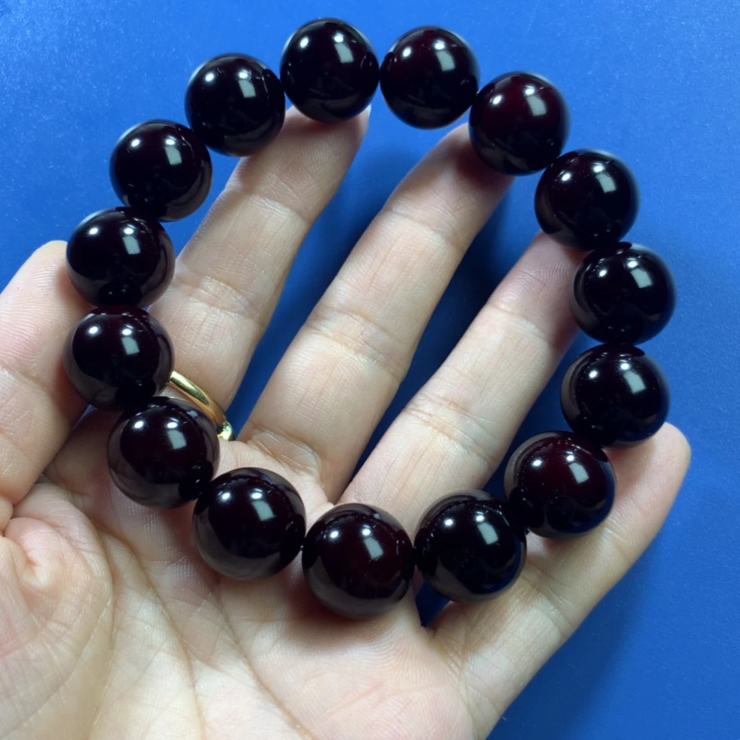 贝壳杉R****s血龙木手串1.6