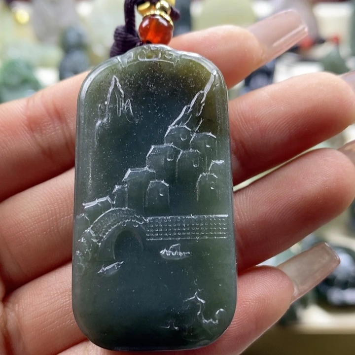 和田玉颈饰未镶嵌