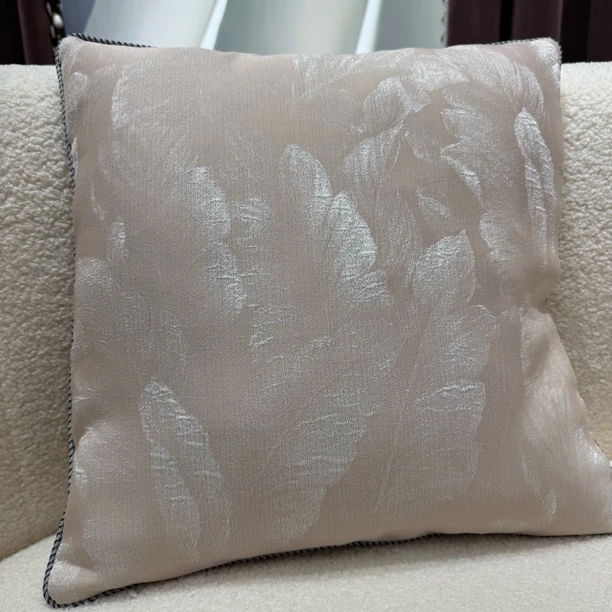 【抱枕福利】随机色织窗帘抱枕一个含枕芯