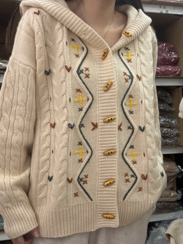 连帽开衫羊绒衫 wp