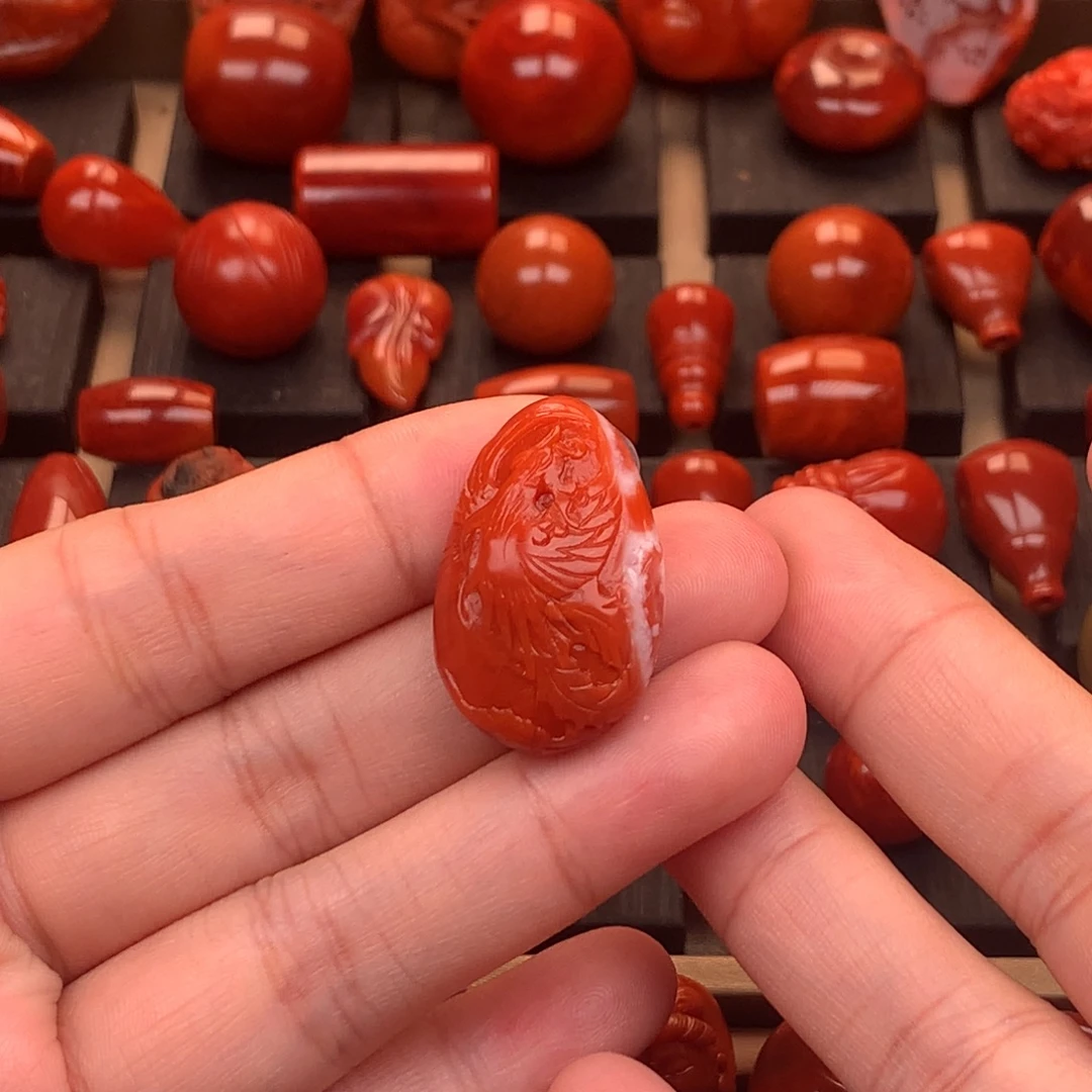 南红玛瑙未镶嵌凤凰吊坠18.8mm