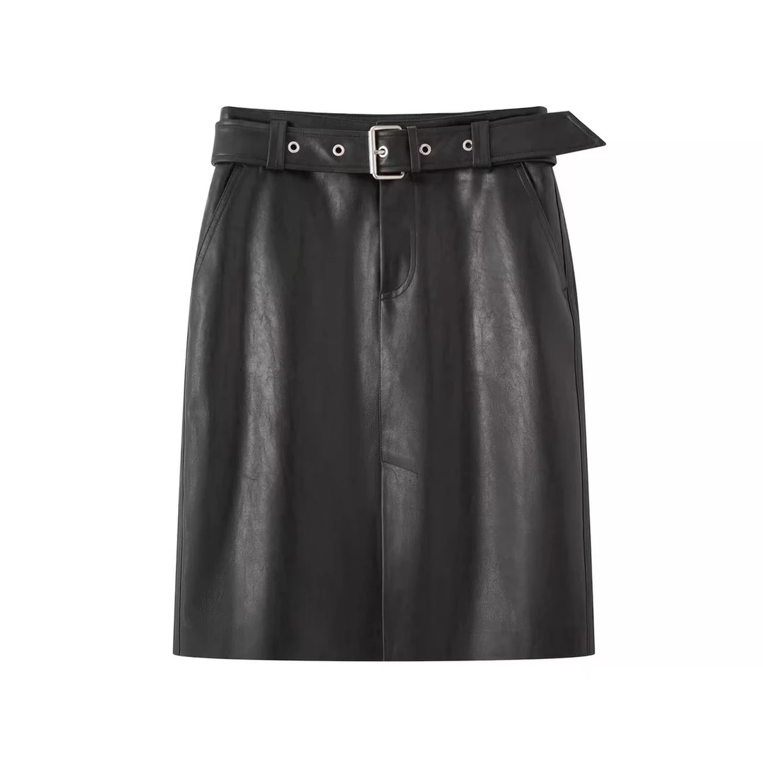 【艾家】2025冬季新款PU皮短裙高腰半身裙腰带款皮裙女=AR354127