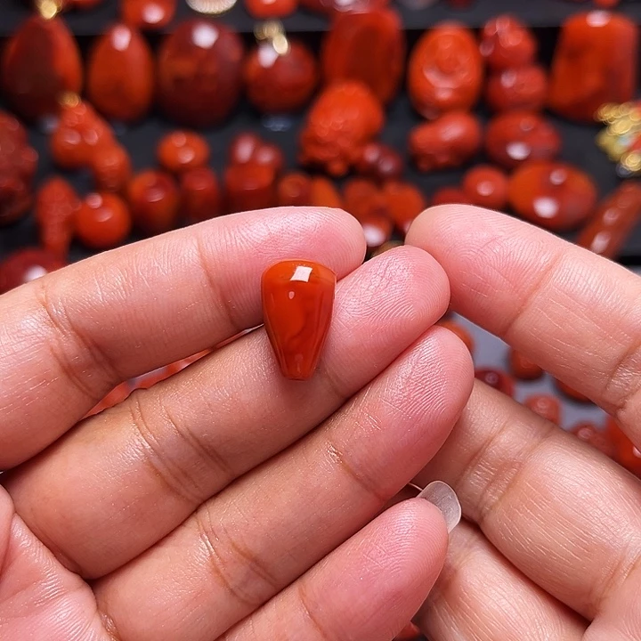 南红玛瑙未镶嵌配饰火焰纹水滴三通9.9mm