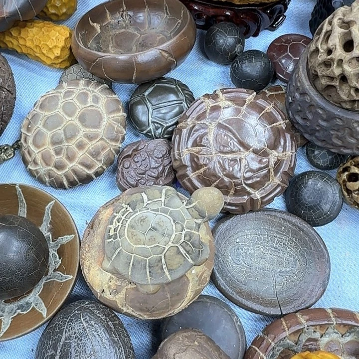 木***木石材龟纹石。井咯石