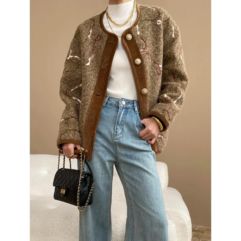 早秋新款撞色灯芯绒包边设计感毛毛提花小香风外套百搭时尚上衣