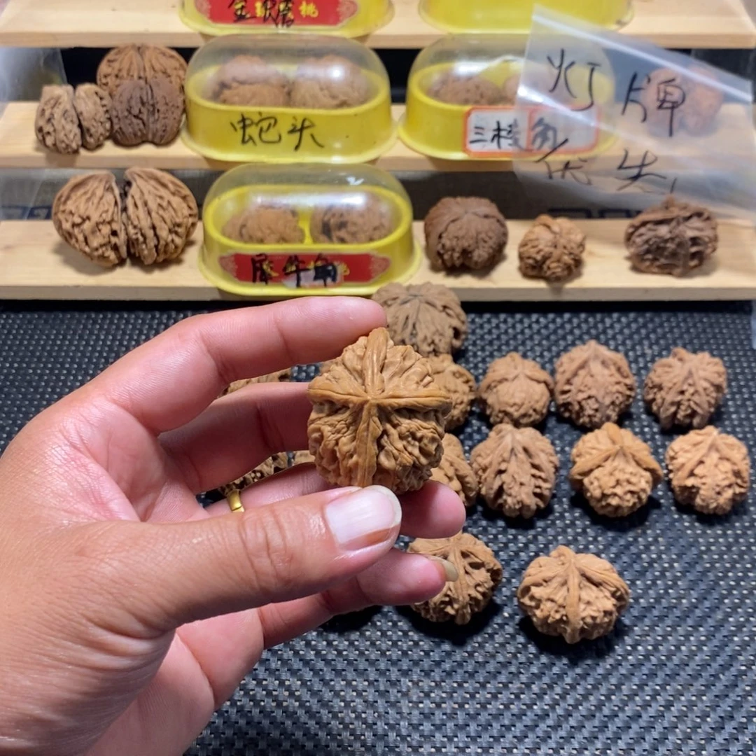 用***5吊坠文玩核桃核桃异形