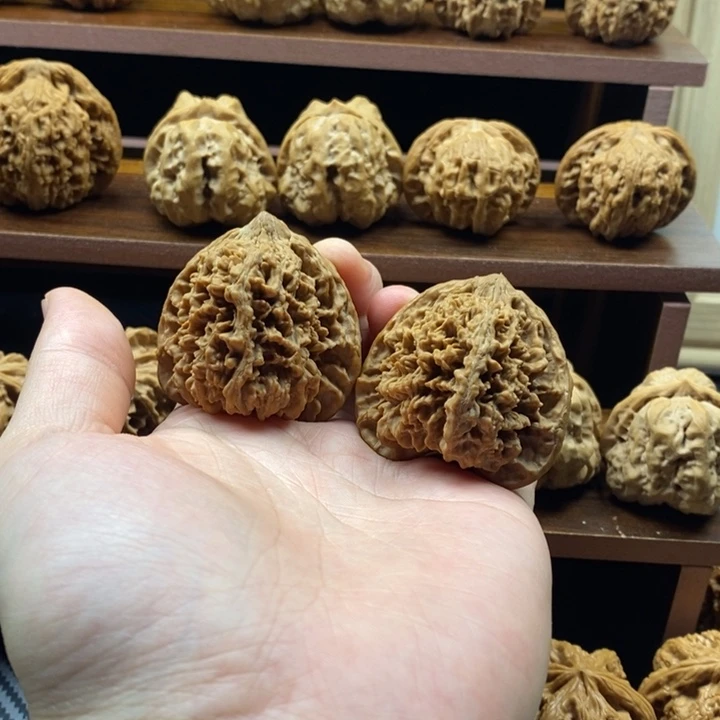 世***得吊坠文玩核桃43满天星