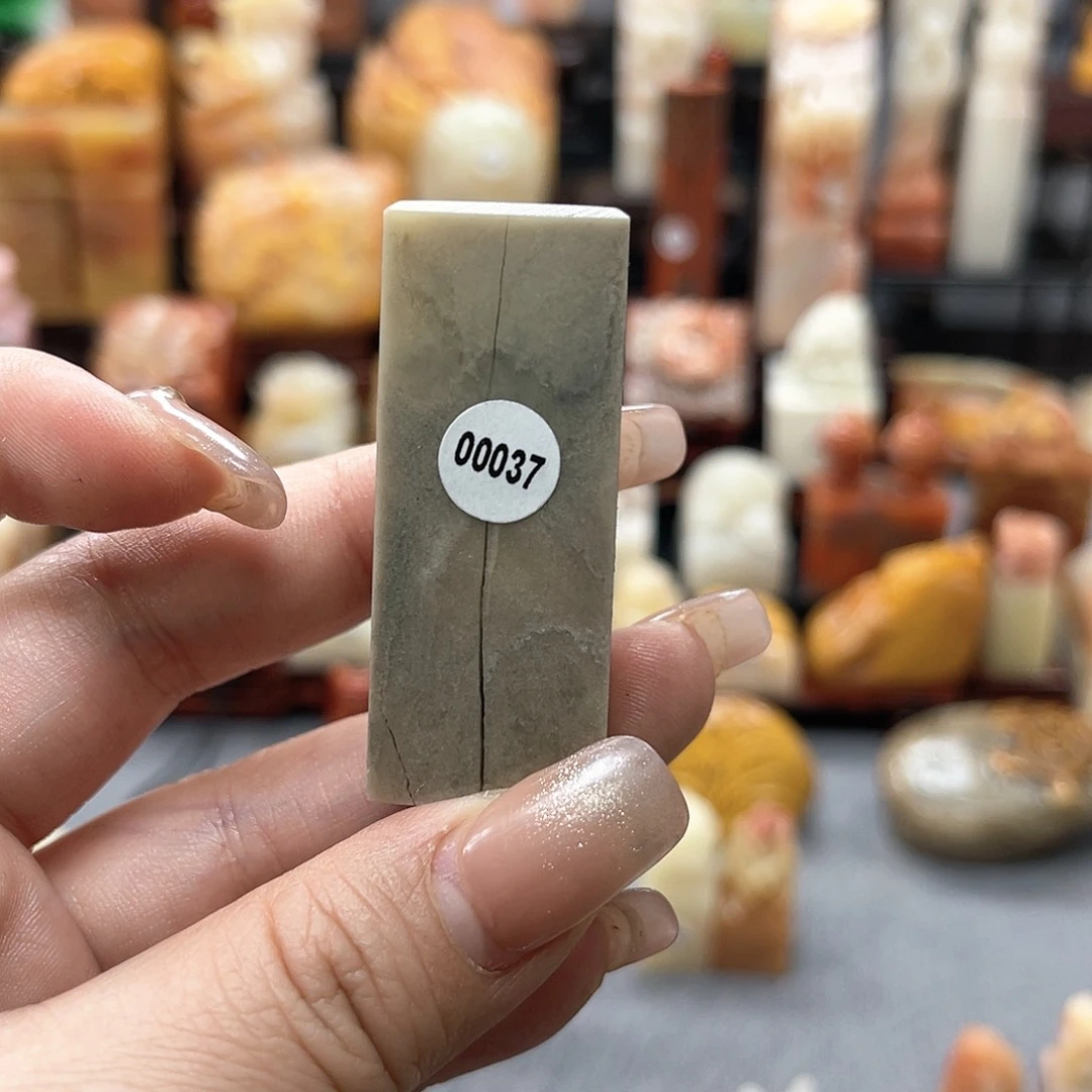 寿山石印石子*?37000000000000