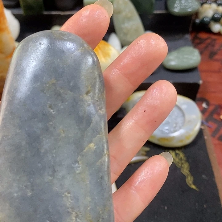 未镶嵌和田玉（糖玉）挂件