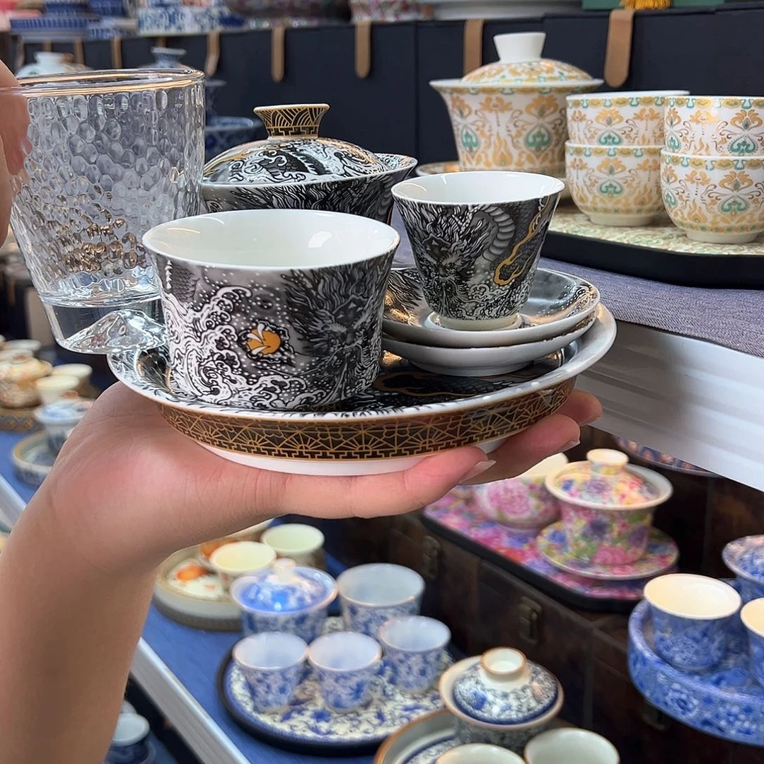 我们只做高端的产品和服务