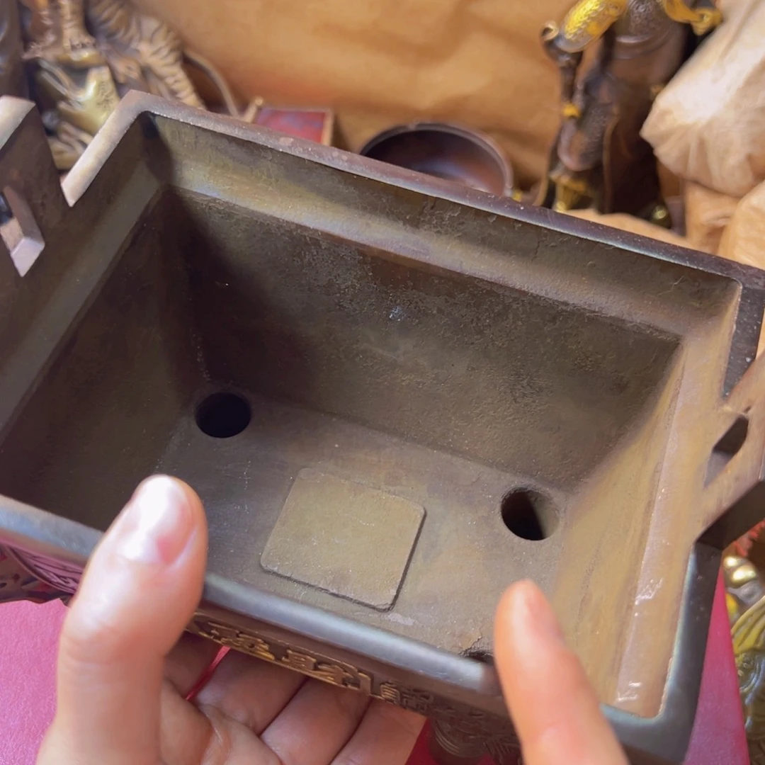 原矿风磨铜大鼎一个