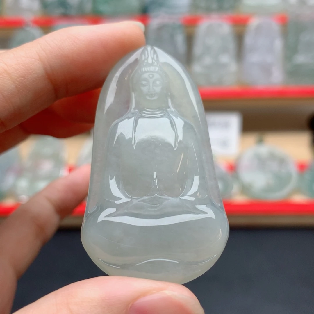 翡翠未镶嵌颈饰素衣